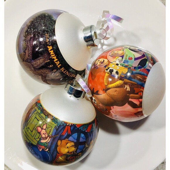 The Disney Store A Decade of Dreams Christmas Ornament Glass 3 Balls Vintage - Picture 1 of 11